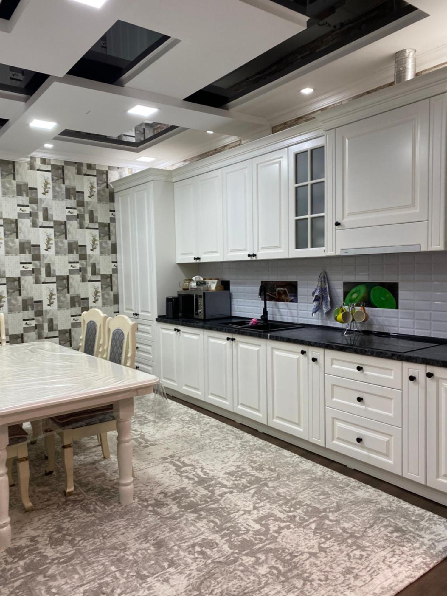 Guest House Glover Каракол Экстерьер фото