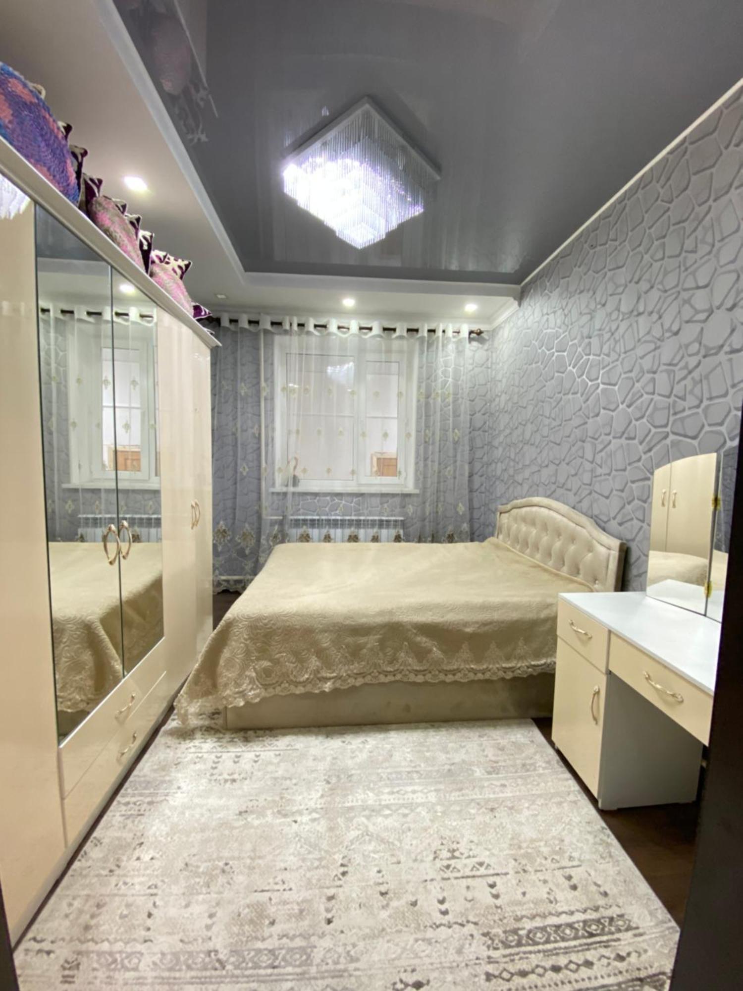 Guest House Glover Каракол Экстерьер фото